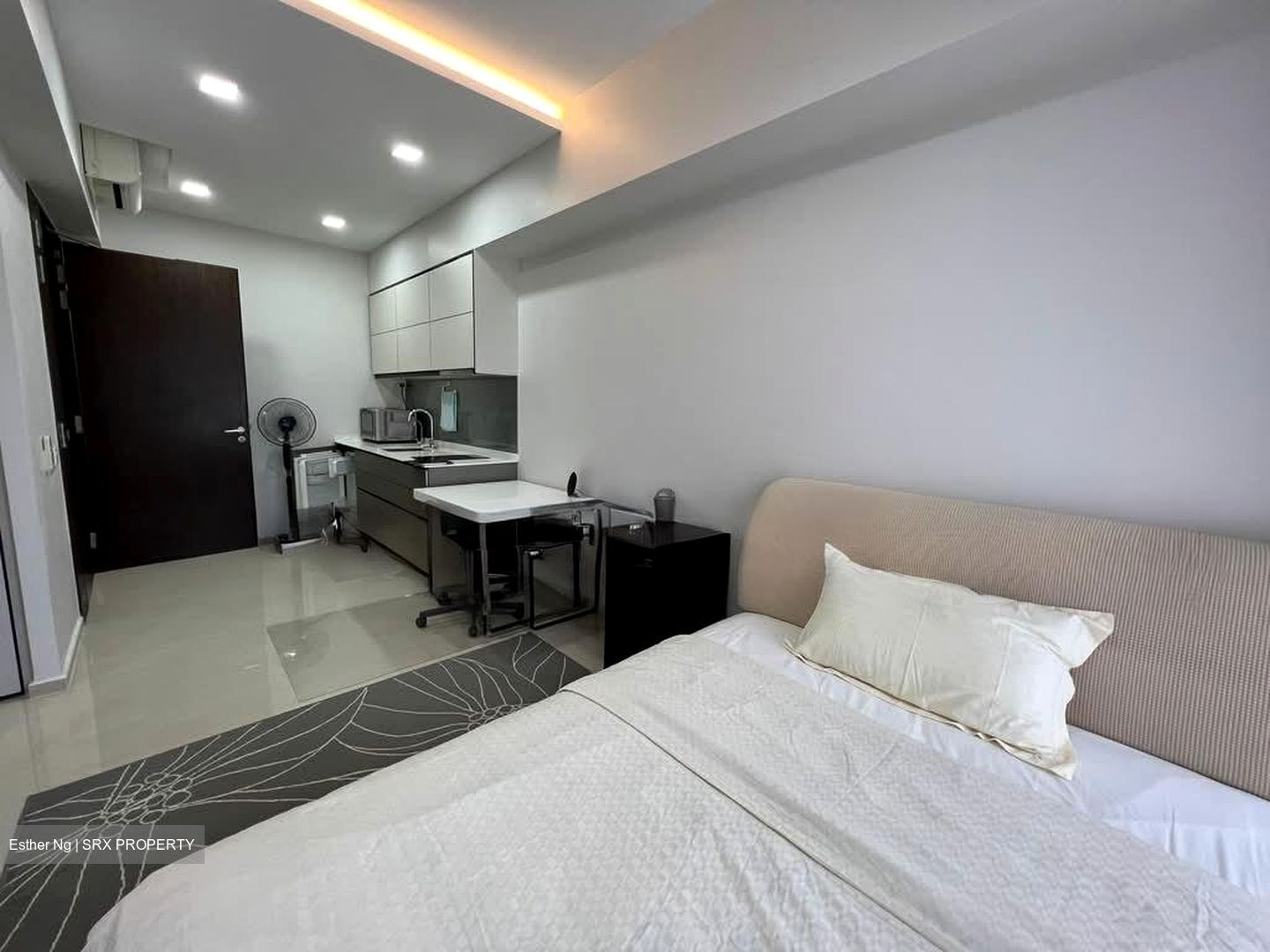 d'Nest (D18), Condominium #580725611